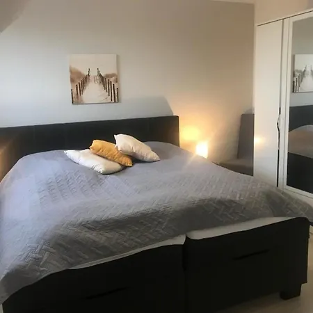 Gemuetliches In Hooksiel Holiday home Schillig